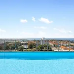 Bondi Studio With Rooftop Pool & Beach Views