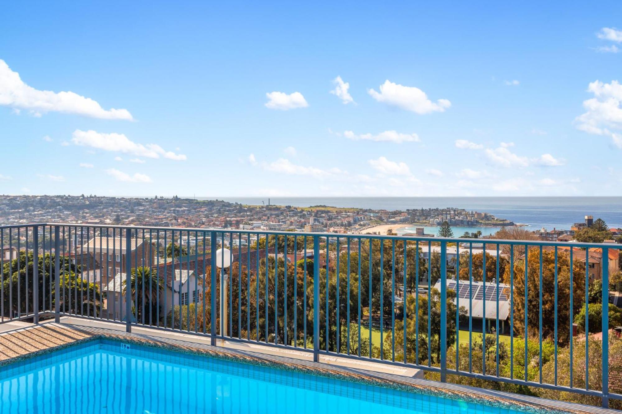 Bondi Studio With Rooftop Pool & Beach Views